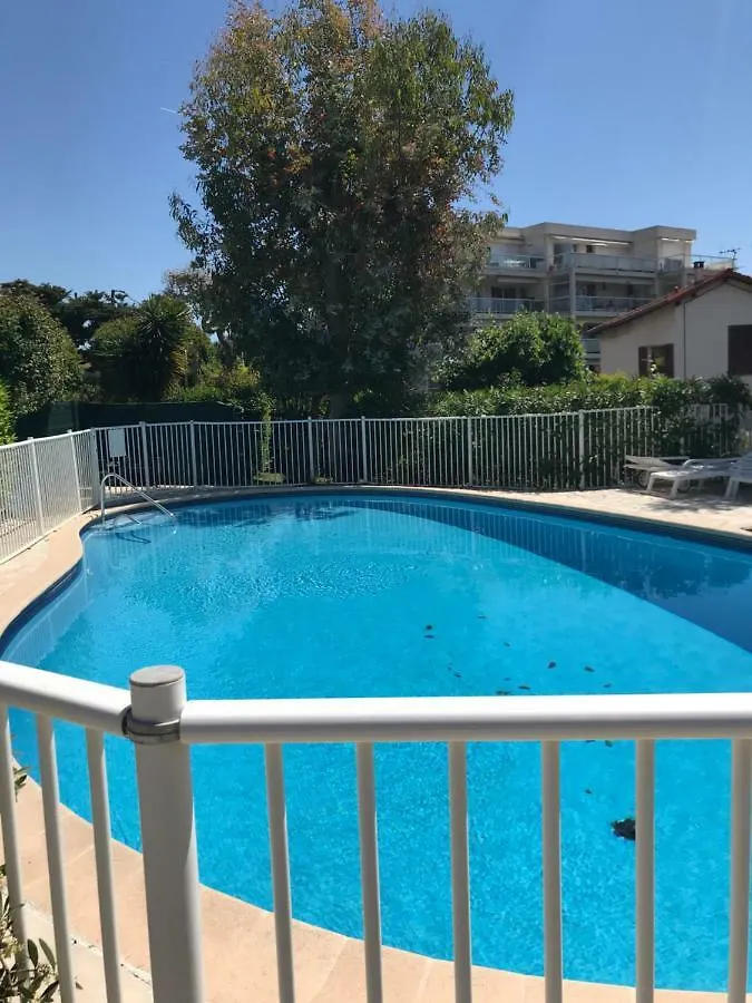 Studio, Piscine سا لُرون دو فار سا لُرون دو فار